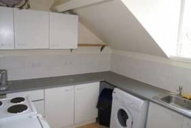 1 bedroom Flat to re...